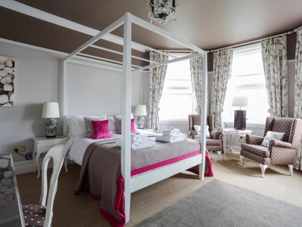 Grays Boutique B&B : photo 1 de la chambre chambre lit à baldaquin de luxe ville