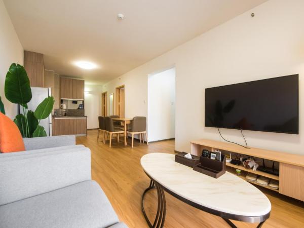 WESU Weisu Service Apartment - Shenzhen University Nanshan Science and Technolog Park : photo 2 de la chambre appartement 3 chambres