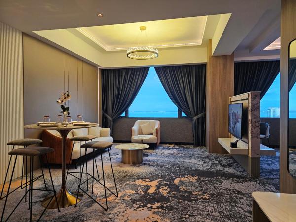 Hompton Hotel by the Beach : photo 2 de la chambre sky suite – super king bed