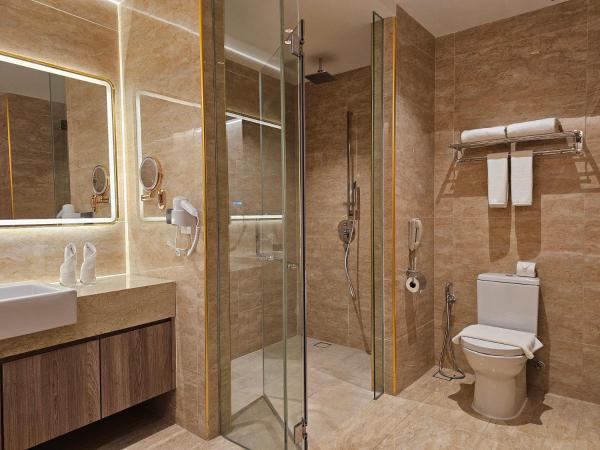 Hompton Hotel by the Beach : photo 5 de la chambre sky suite – super king bed