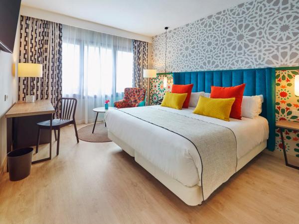 Hesperia Sevilla : photo 1 de la chambre chambre double confort