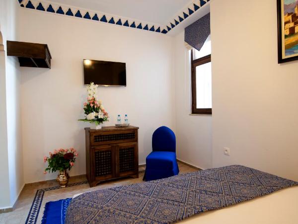 Dar Yasmine : photo 10 de la chambre chambre double - vue sur mer