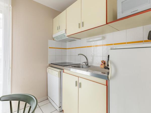 Appart'City Classic Limoges : photo 8 de la chambre grand appartement (6 adultes)