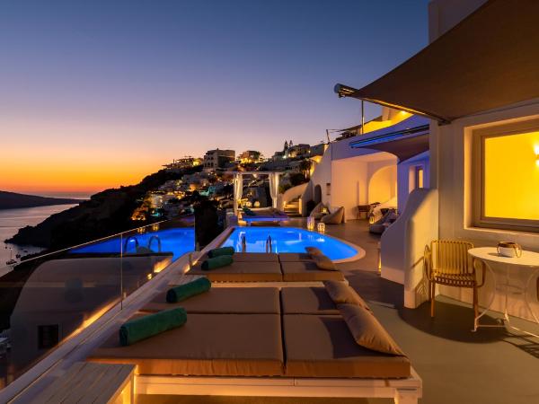 Kima Oia Suites : photo 10 de la chambre chambre double deluxe