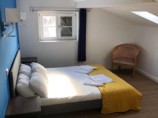 Hostel 20 Bayonne : photo 2 de la chambre chambre triple