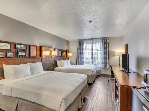 Suburban Studios Salt Lake City Airport : photo 2 de la chambre chambre quadruple avec 2 lits queen-size - non-fumeurs