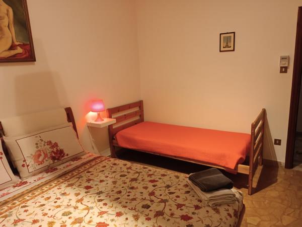 Affittacamere Pratello 97 : photo 7 de la chambre chambre double
