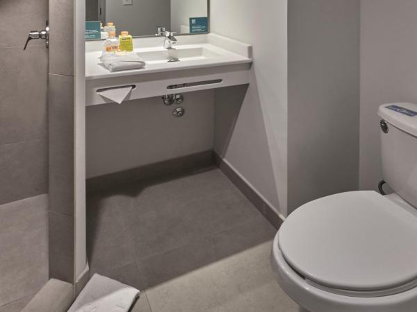 City Express Junior by Marriott Puebla Angelopolis : photo 6 de la chambre chambre lit queen-size