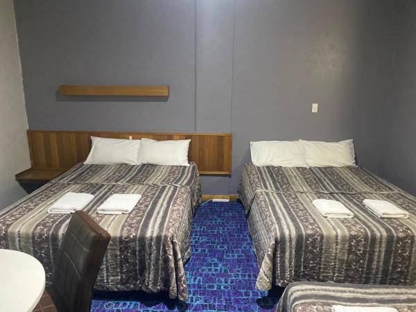 Tollgate Motel : photo 5 de la chambre chambre familiale standard