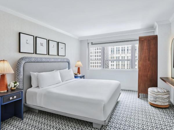 InterContinental Chicago Magnificent Mile, an IHG Hotel : photo 1 de la chambre chambre lit king-size classique - grand tower