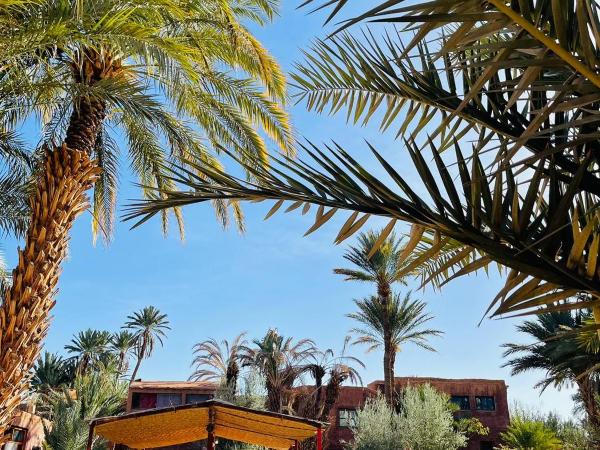 Bivouac Lot Of Stars : photo 2 de la chambre chambre familiale - vue sur montagne