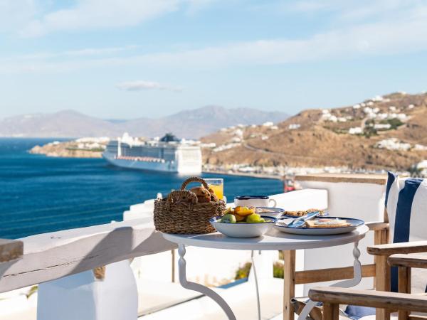Hotel Tagoo : photo 4 de la chambre chambre double supérieure - vue sur mer