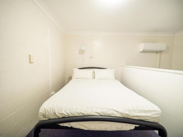 YHA Cape Byron, Byron Bay : photo 2 de la chambre double plus four with shared bathroom