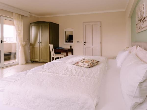 Hotel Abalone : photo 7 de la chambre chambre double - vue sur mer