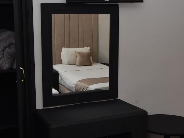 Cadé Hotel : photo 7 de la chambre chambre lits jumeaux