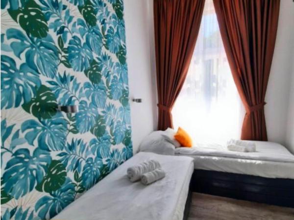 Centrum Wellness Hostel : photo 1 de la chambre chambre double avec salle de bains commune