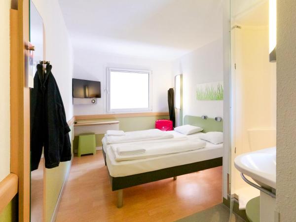 Ibis budget Berlin Potsdamer Platz : photo 10 de la chambre chambre lits jumeaux