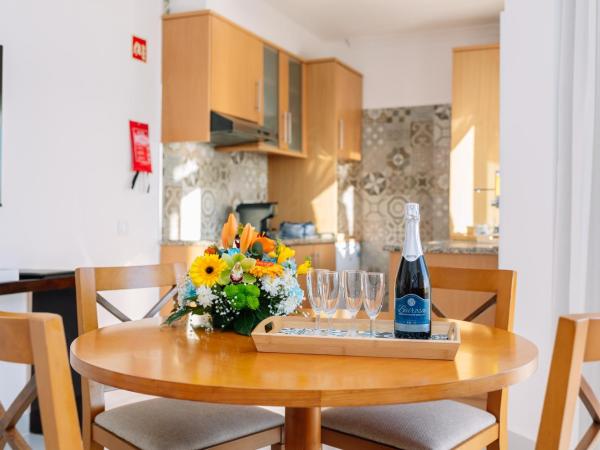 Monicca Collection Suites and Residences : photo 3 de la chambre suite 2 chambres deluxe (2 adultes + 2 enfants)