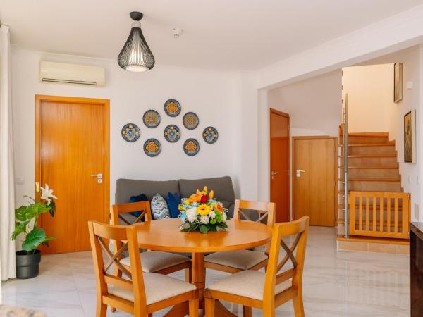 Monicca Collection Suites and Residences : photo 8 de la chambre suite 2 chambres deluxe (2 adultes + 2 enfants)