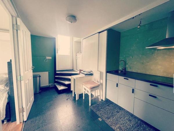 Amster Houseboat Bed without Breakfast : photo 2 de la chambre chambre double avec terrasse