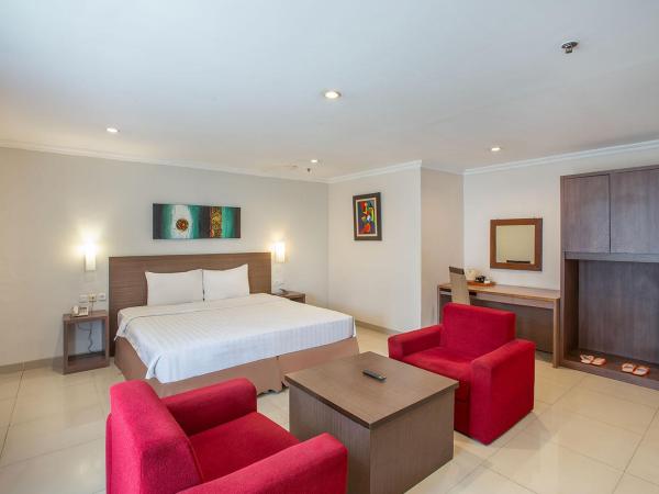 1O1 URBAN Jakarta Thamrin : photo 2 de la chambre suite junior