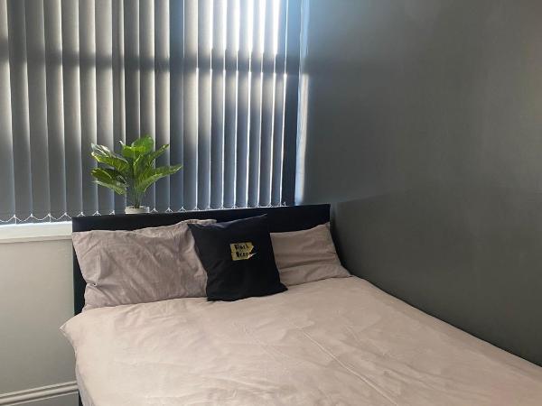 Black Ocean Holiday Apartments : photo 4 de la chambre appartement