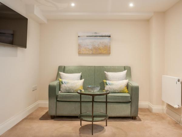 The Charm Brighton Boutique Hotel & Spa : photo 3 de la chambre family suite basement