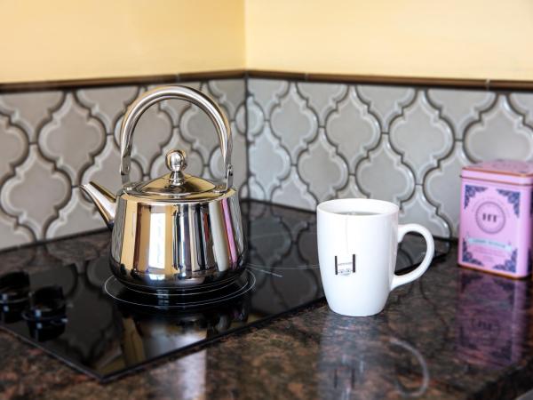 Park Lane Suites & Inn : photo 1 de la chambre suite 1 chambre