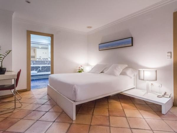 Hotel Nou Roma : photo 1 de la chambre chambre double ou lits jumeaux