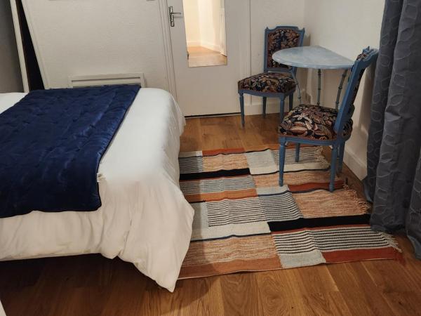 Le domaine de Bachmay : photo 6 de la chambre chambre double - vue sur parc