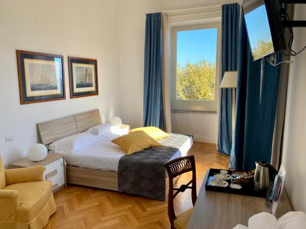 Palazzo Mele Residence : photo 3 de la chambre chambre double ou lits jumeaux deluxe - vue sur mer