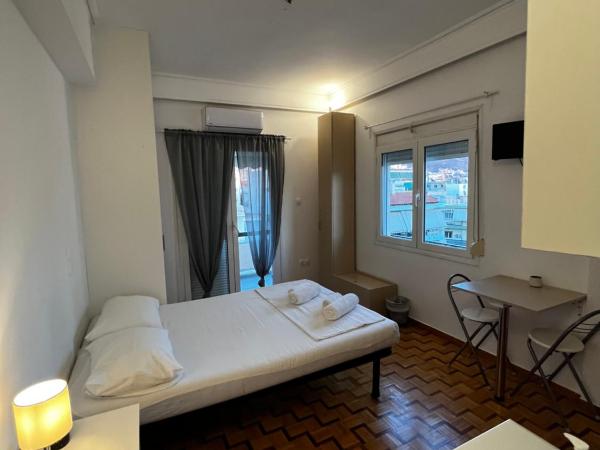 Acropolis View : photo 8 de la chambre mountain view (private outdoor bathroom)