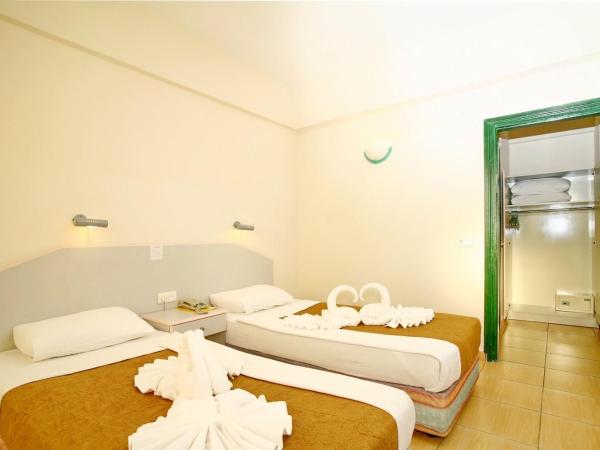 Magi Apart Hotel : photo 3 de la chambre chambre quadruple standard