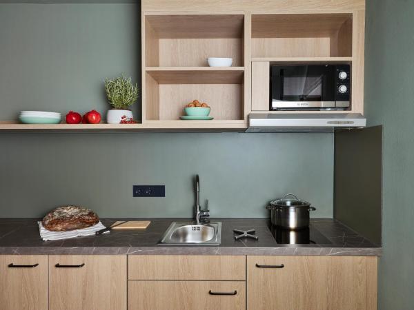 Living Hotel Nürnberg : photo 7 de la chambre studio apartment - long stay