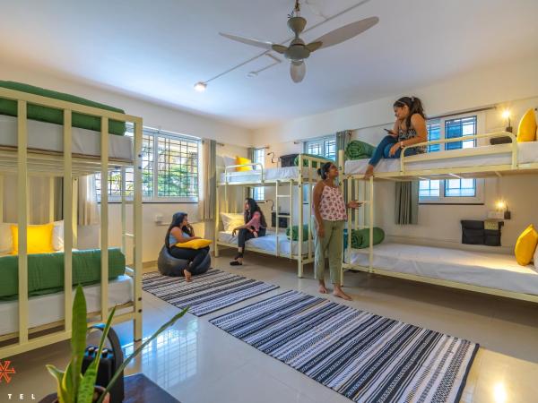 Zostel Bangalore (Koramangala) : photo 1 de la chambre lit dans dortoir pour femmes de 6 lits