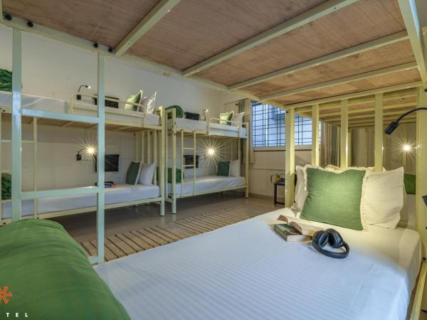 Zostel Bangalore (Koramangala) : photo 5 de la chambre lit dans dortoir mixte de 8 lits