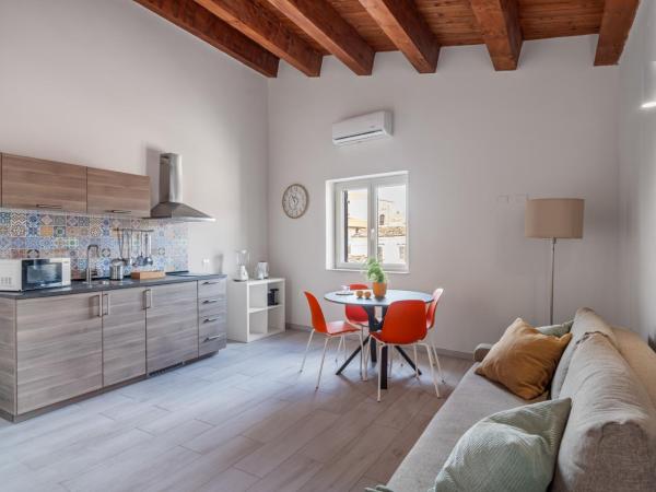 Open Sicily Homes - Near the Central Train Station : photo 3 de la chambre appartement avec terrasse