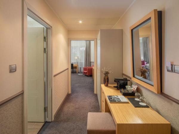 Mamaison Hotel Andrassy Budapest : photo 4 de la chambre suite junior