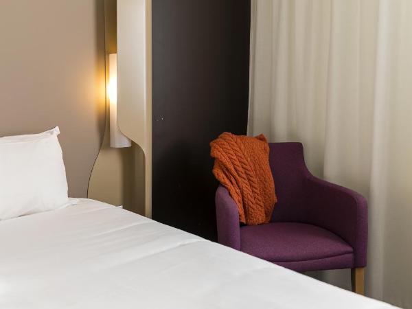 Campanile Le Mans Centre - Gare : photo 3 de la chambre chambre double new generation 