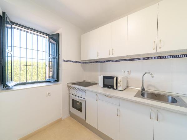 Alojamiento Rural Finca Barral : photo 3 de la chambre suite familiale