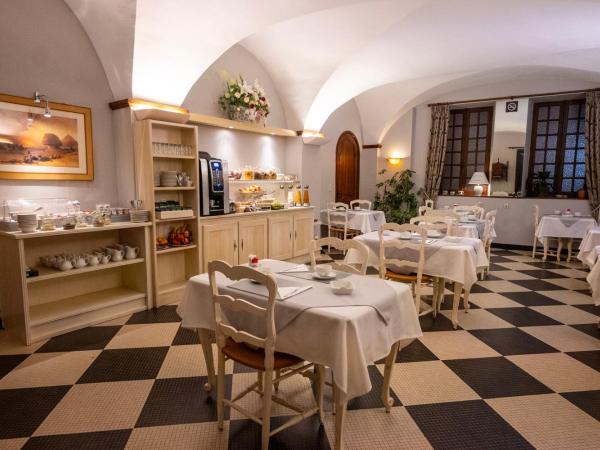 Cit'Hotel Sphinx - Hotel : photo 5 de la chambre chambre quadruple