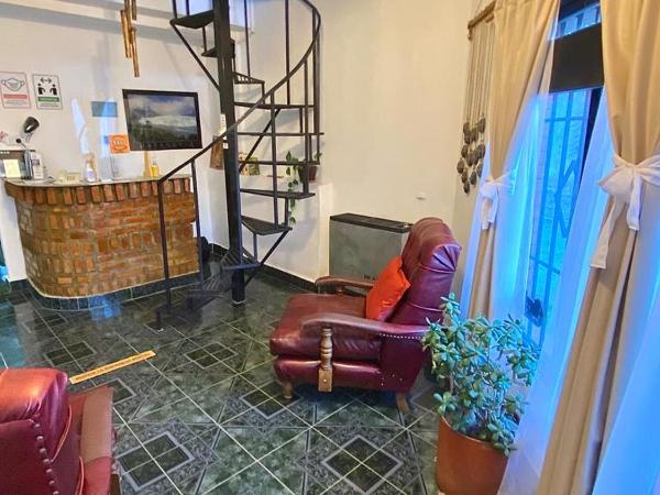 Hospedaje Los Nietos : photo 4 de la chambre chambre triple avec salle de bains commune