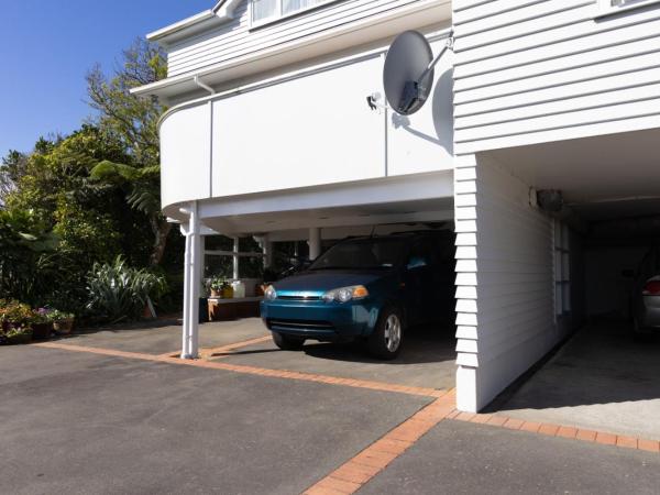 Khandallah Harbour View BnB : photo 1 de la chambre suite familiale