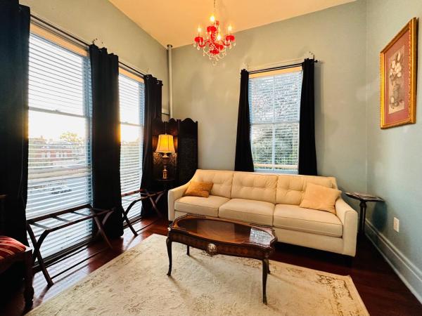 Amethyst Garden : photo 3 de la chambre suite lit king-size avec balcon