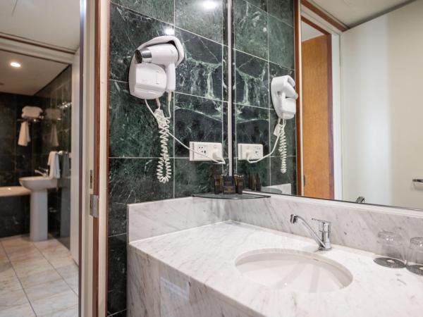 Mindil Beach Casino Resort : photo 7 de la chambre suite avec balcon