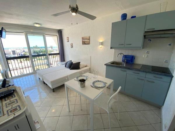 Studio Village Naturiste Hôtel Restaurant Libertin Cap d Agde : photo 2 de la chambre studio standard