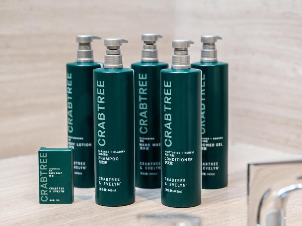 Hilton Shenzhen Futian, Metro Station at Hotel Front Door, Close to Futian Convention & Exhibition Center : photo 6 de la chambre chambre lit king-size