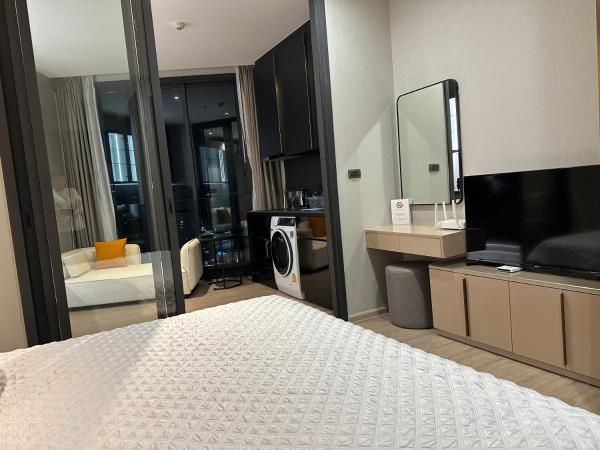 502 Edge芭提雅市中心25楼高层海景服务公寓,芭提雅海湾景观,近沙滩,步行街,购物中心 : photo 8 de la chambre studio - vue sur océan