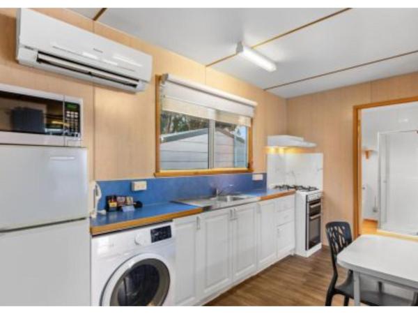 Discovery Parks - Hobart : photo 3 de la chambre standard 2 bedroom cabin