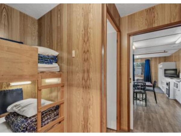 Discovery Parks - Hobart : photo 5 de la chambre studio standard chalet